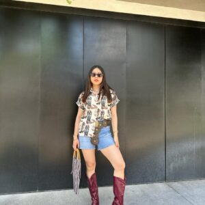 Camisa con Diseño Bota