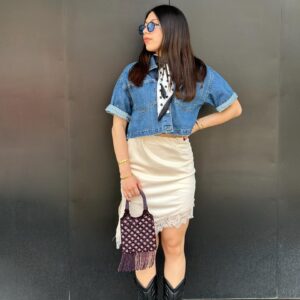 Falda Satin con Encaje Beige